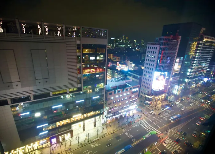 아파트 Hongdae Station, Exit 2 서울특별시